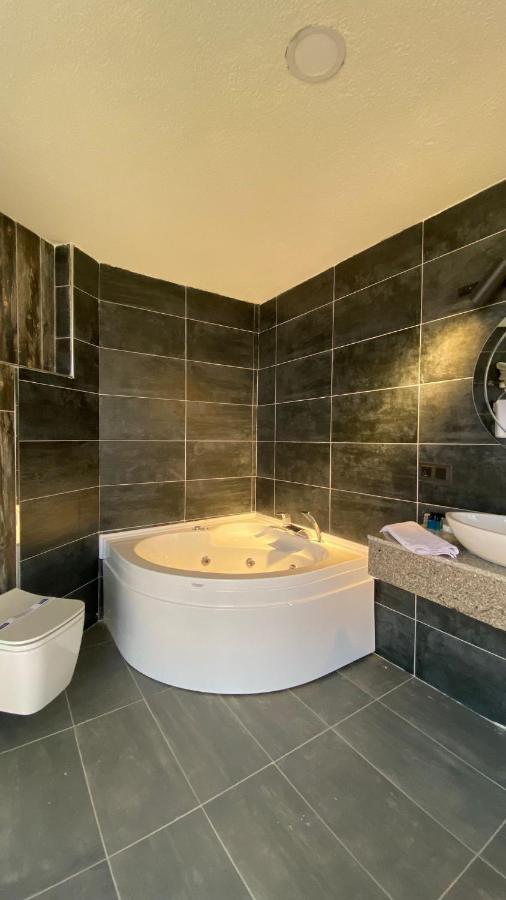 Basilica Therma Hotel & Spa Sarikaya Екстериор снимка